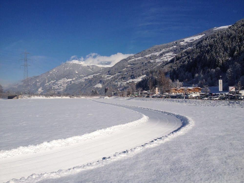 Pension Kreuzjoch Zell am Ziller Luaran gambar